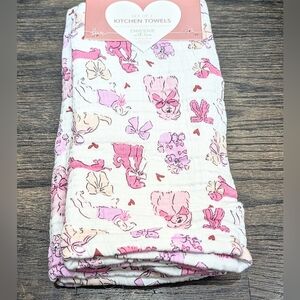 2 NEW Pink Dog Valentine's Day Muslin Hand Towels